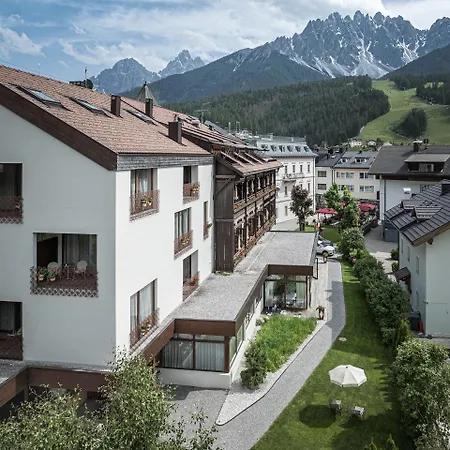 Il Tyrol Hotel